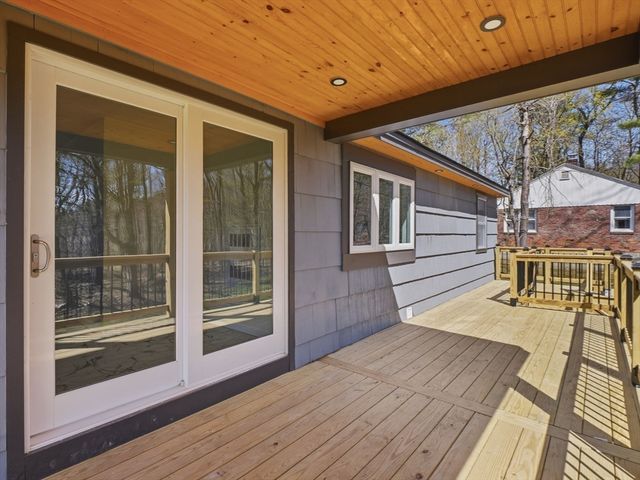 72 Holden Road, Paxton, MA 01612