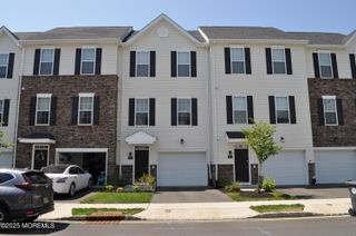 304 Discovery Road, 1804, Brick, NJ 08724