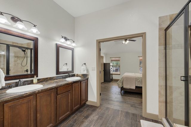 1184 Summit BLF, Canyon Lake, TX 78133