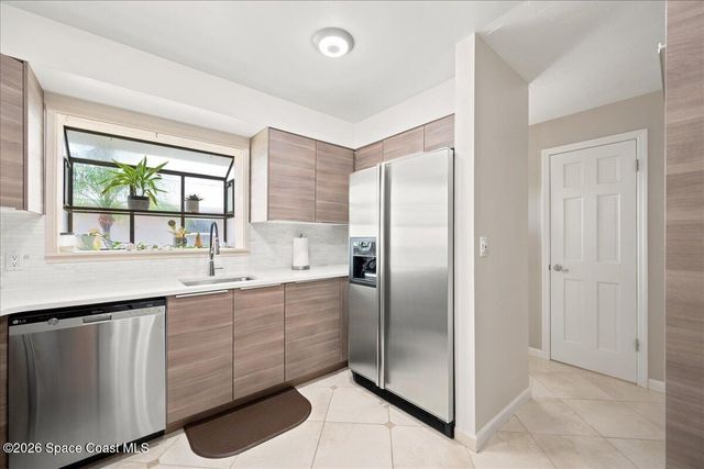 200 3rd Avenue 6, Melbourne Beach, FL 32951