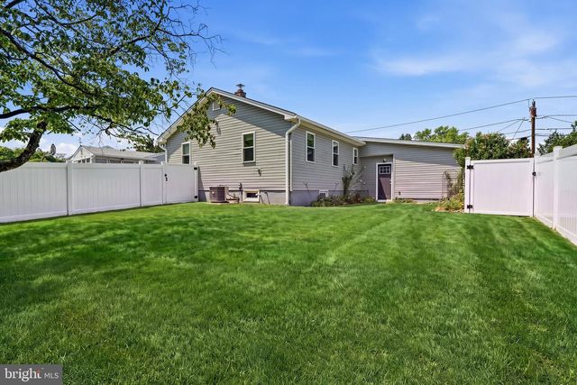 316 MONTANA AVE, Hamilton, NJ 08619