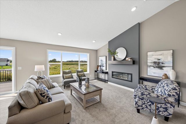 1422 Woods Road NE, Isanti, MN 55040