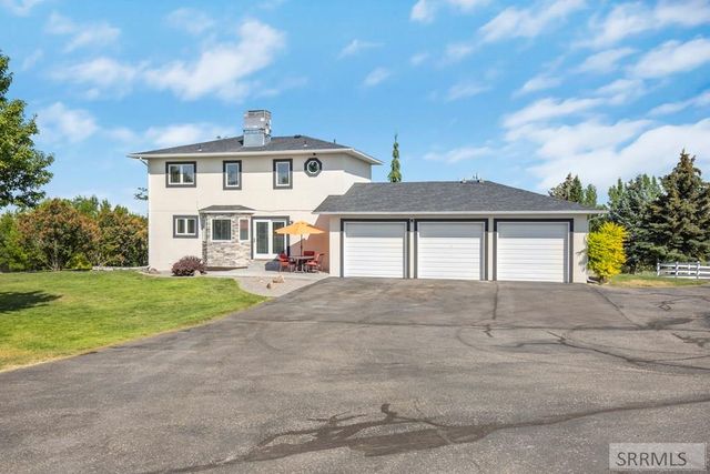 9233 S Ammon Road, Idaho Falls, ID 83406