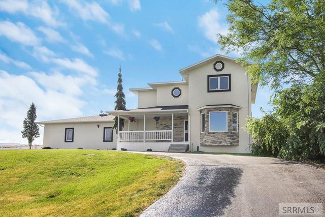 9233 S Ammon Road, Idaho Falls, ID 83406