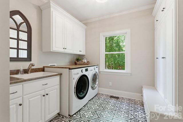 235 Grey Road, Davidson, NC 28036