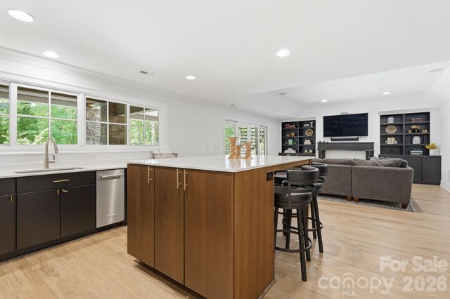 235 Grey Road, Davidson, NC 28036