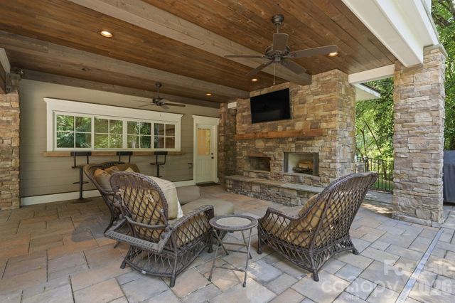 235 Grey Road, Davidson, NC 28036