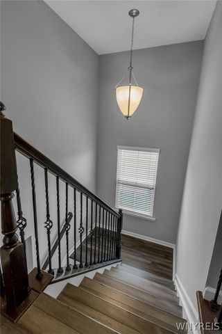 684 Pleasant View Drive, Lancaster, NY 14086