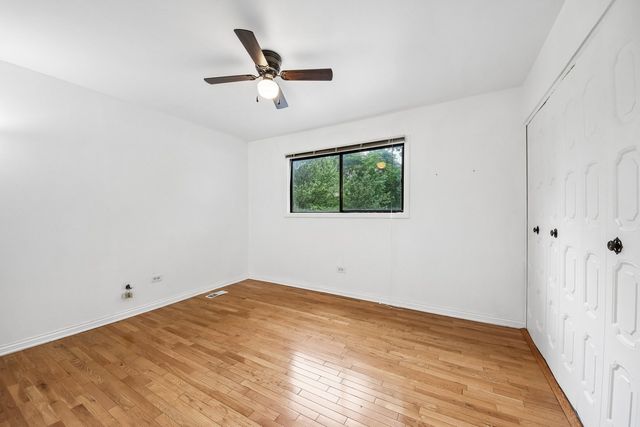 105 W Dover Drive, Mount Prospect, IL 60056