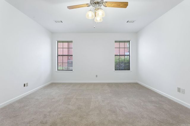 310 White Blossom Circle, Bryant, AR 72022