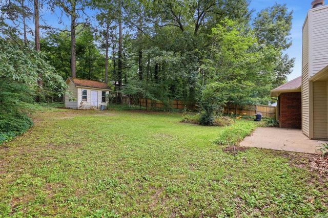 310 White Blossom Circle, Bryant, AR 72022