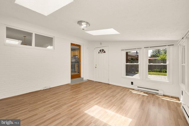 9512 FLOWER AVE, Silver Spring, MD 20901