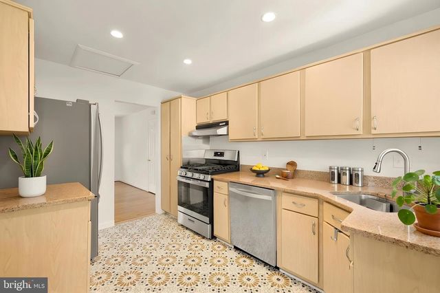 9512 FLOWER AVE, Silver Spring, MD 20901