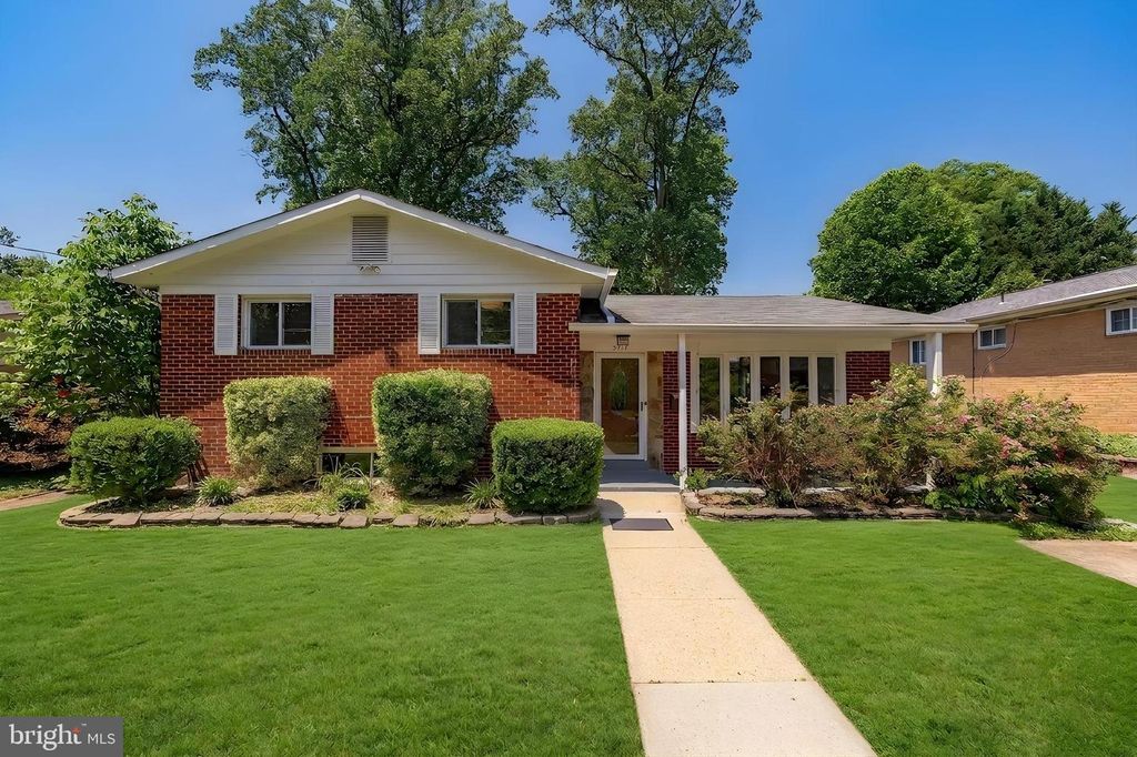 9512 FLOWER AVE, Silver Spring, MD 20901