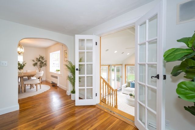 250 Bacon St, Natick, MA 01760