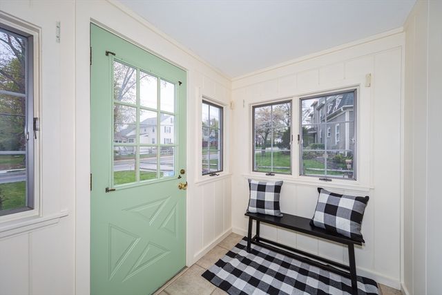 250 Bacon St, Natick, MA 01760