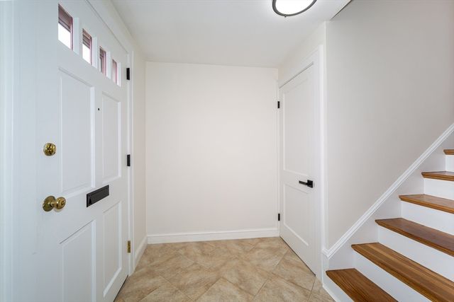 250 Bacon St, Natick, MA 01760