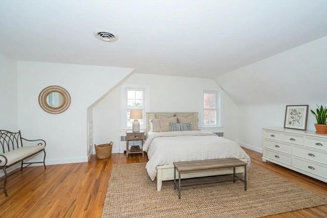 250 Bacon St, Natick, MA 01760