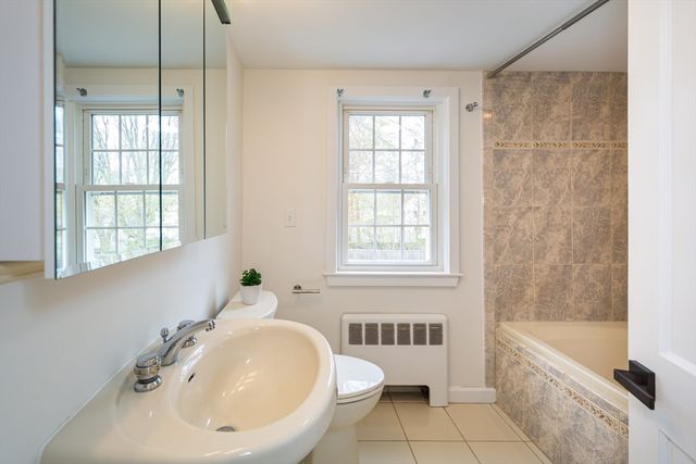 250 Bacon St, Natick, MA 01760