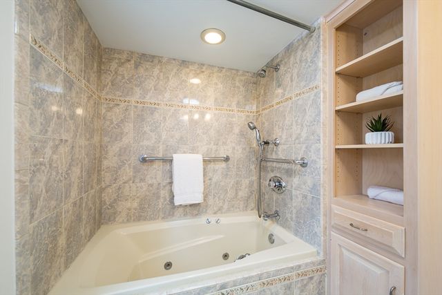 250 Bacon St, Natick, MA 01760