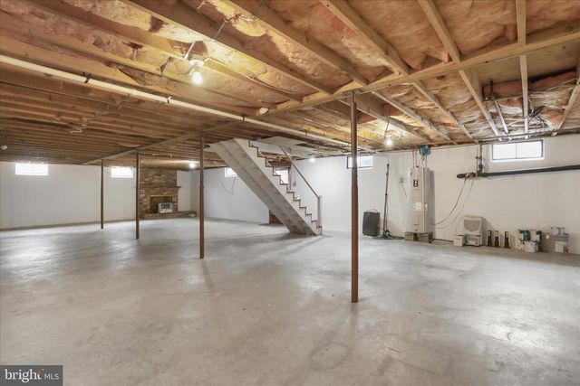 5083 BARLEY DR, Stephens City, VA 22655