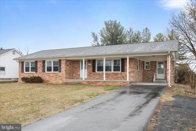 5083 BARLEY DR, Stephens City, VA 22655