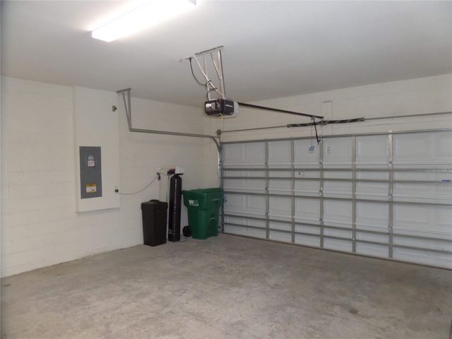 7845 JUNE LANE, Wildwood, FL 34785