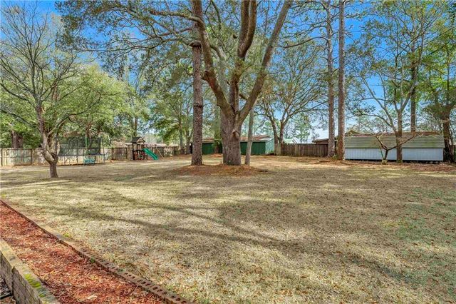 7224 Fir Drive, Saraland, AL 36571