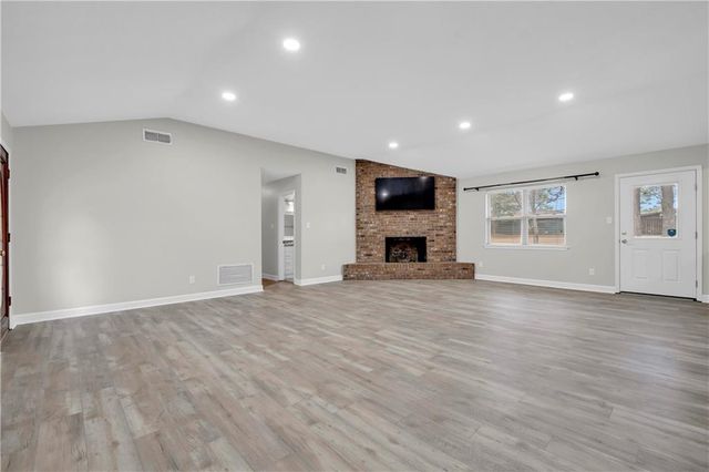 7224 Fir Drive, Saraland, AL 36571