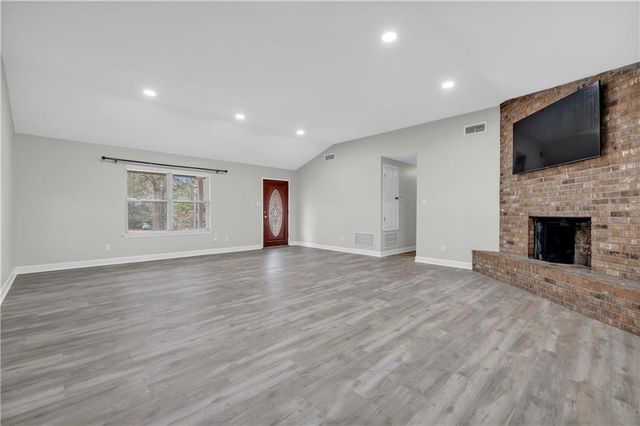 7224 Fir Drive, Saraland, AL 36571