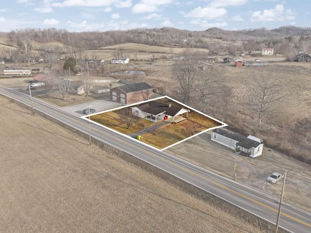 2658 E Laurel Road, London, KY 40741