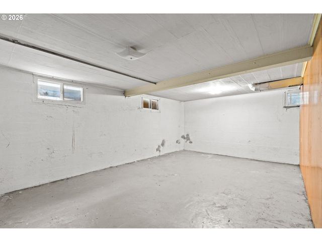 4035 Se 14TH Ave, Portland, OR 97202