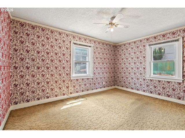 4035 Se 14TH Ave, Portland, OR 97202