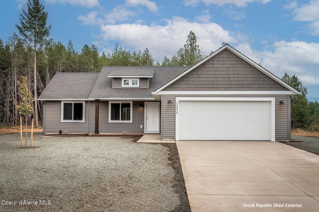 6811 W Daltrey Way, Rathdrum, ID 83858