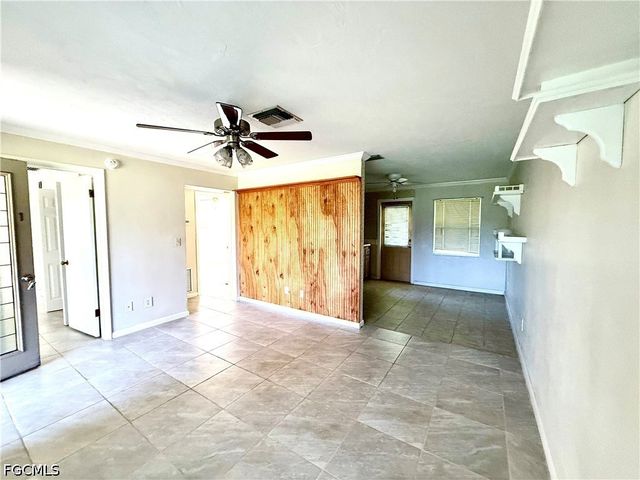 4937 Viceroy CT 1, Cape Coral, FL 33904