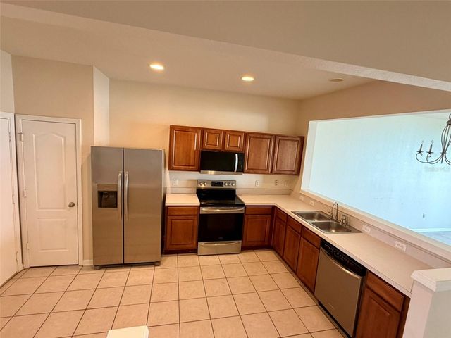 26544 CASTLEVIEW WAY, Wesley Chapel, FL 33544