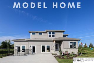 10518 S 113th Street, Papillion, NE 68046