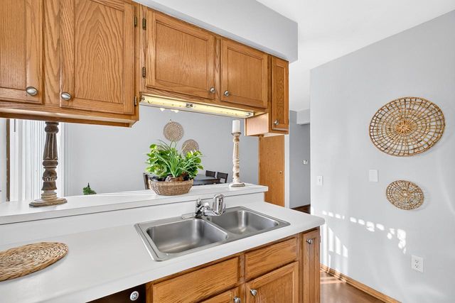 6823 Raymond Road, Madison, WI 53719