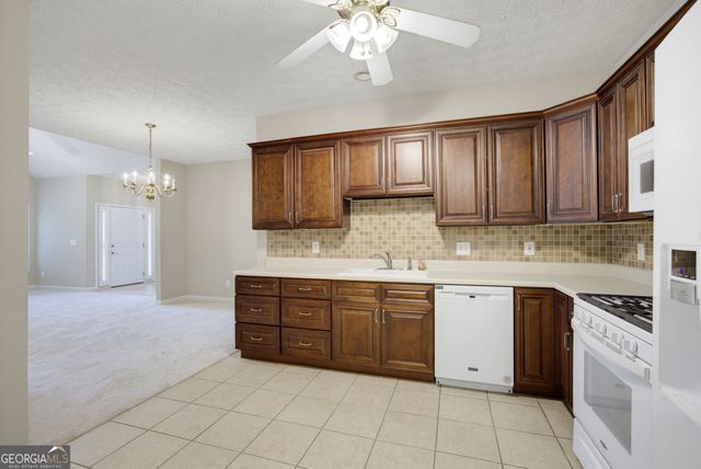 3706 Villa Springs Circle, Powder Springs, GA 30127