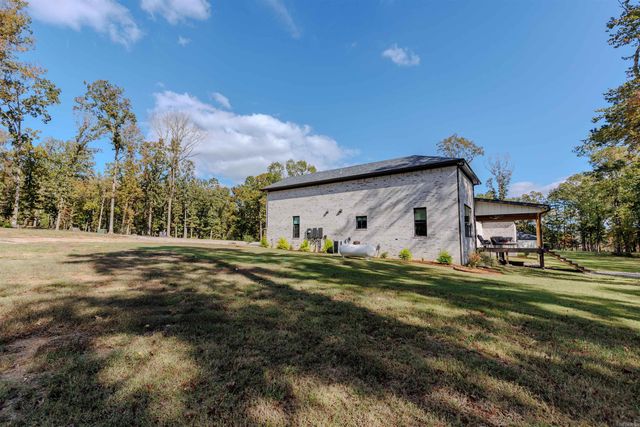 5 Lea Lane, Perryville, AR 72126