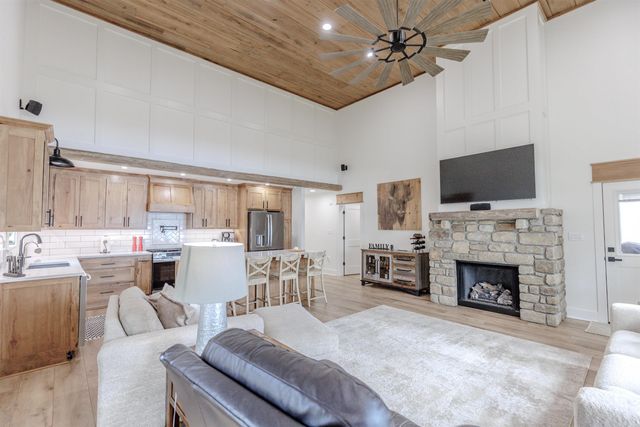 5 Lea Lane, Perryville, AR 72126