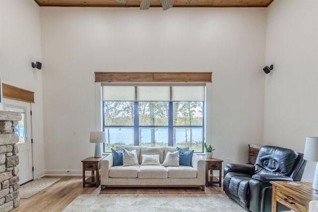 5 Lea Lane, Perryville, AR 72126