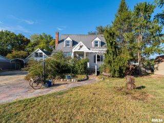 209 EHRETT Street, Creve Coeur, IL 61610