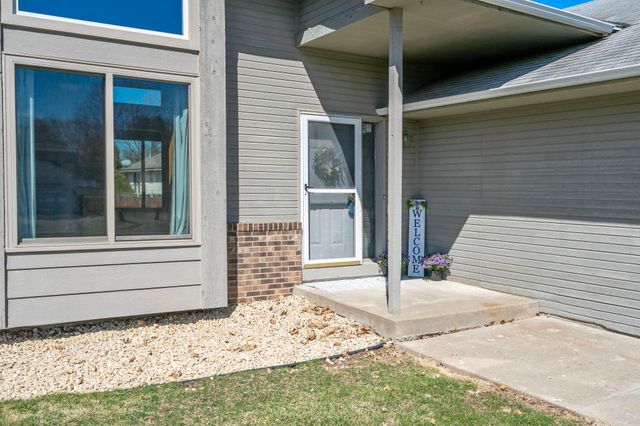 8310 114th Place N, Champlin, MN 55316