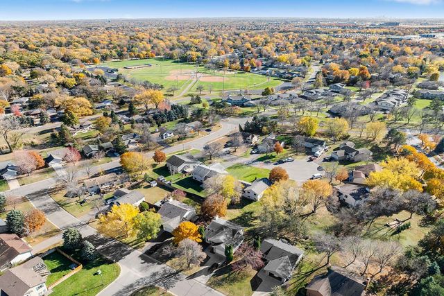 8310 114th Place N, Champlin, MN 55316