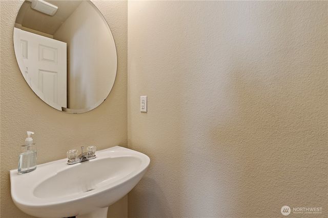 8412 205th Street Ct E, Spanaway, WA 98387