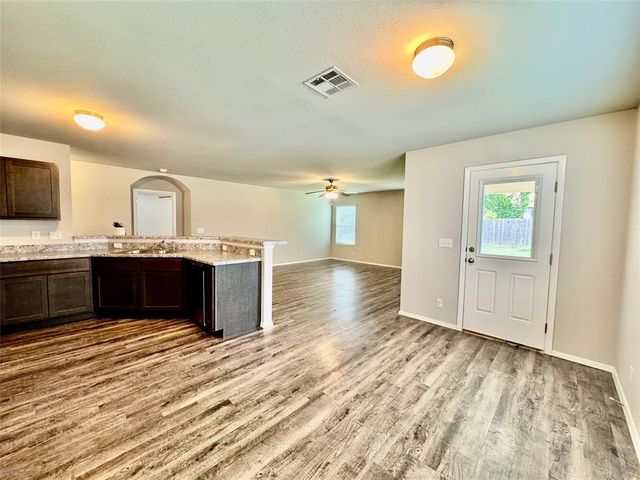 2810 E Pittsburg Street, Broken Arrow, OK 74014