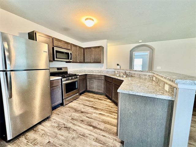 2810 E Pittsburg Street, Broken Arrow, OK 74014