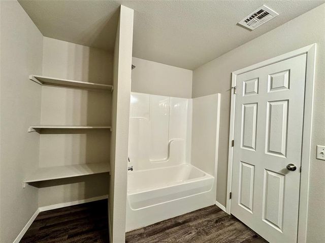 2810 E Pittsburg Street, Broken Arrow, OK 74014
