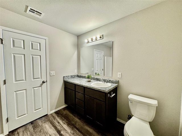 2810 E Pittsburg Street, Broken Arrow, OK 74014